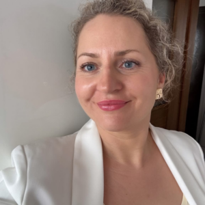 The English Lounge – Monika Bartosińska